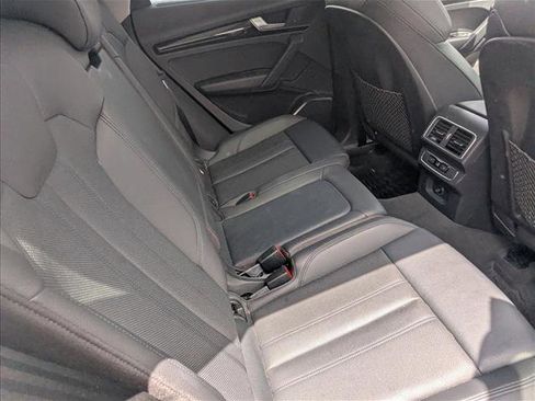 Used 2018 Audi Q5 2.0T Premium Plus w/ Premium Plus Package AWD/4WD image 18