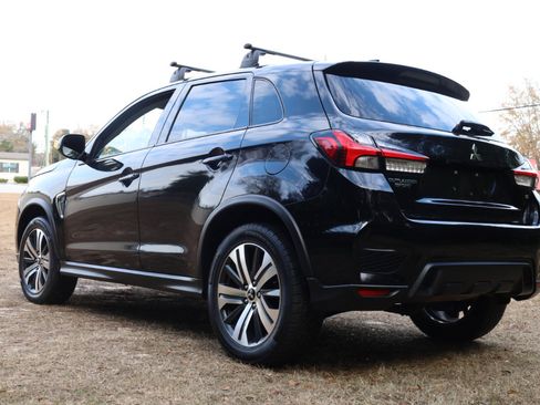 Used 2022 Mitsubishi Outlander Sport ES image 3