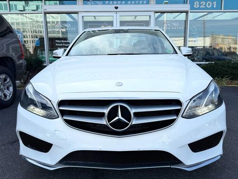 Used 2014 Mercedes-Benz E 350 4MATIC Sedan image 2