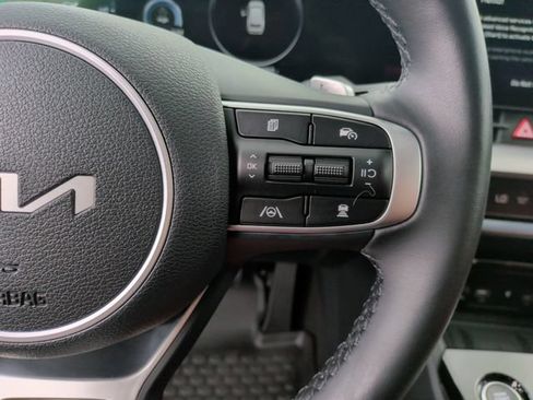 Used 2025 Kia Sportage SX Prestige AWD/4WD image 16