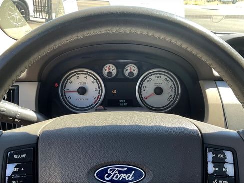 Used 2008 Ford Focus SE FWD image 13