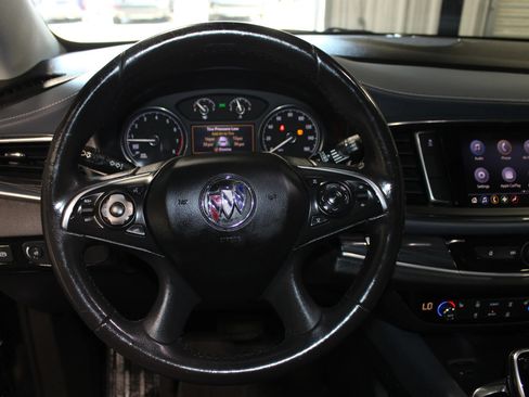 Used 2021 Buick Enclave Preferred FWD image 12