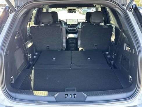 New 2026 Ford Explorer ST image 11
