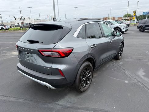 Used 2024 Ford Escape Active w/ Tech Pack #2 AWD/4WD image 6