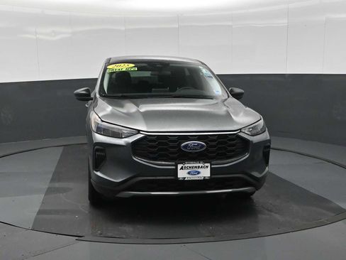 Used 2025 Ford Escape Active FWD image 3