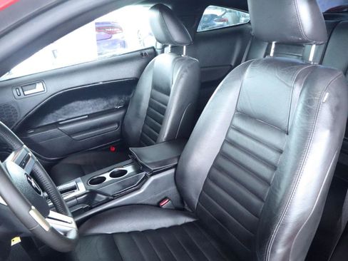 Used 2008 Ford Mustang GT RWD image 14
