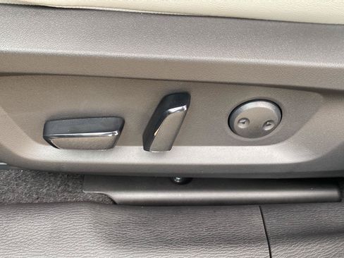 New 2026 Mitsubishi Outlander SE FWD image 18
