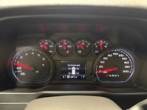 Used 2022 Chevrolet Silverado 1500 Custom image 16