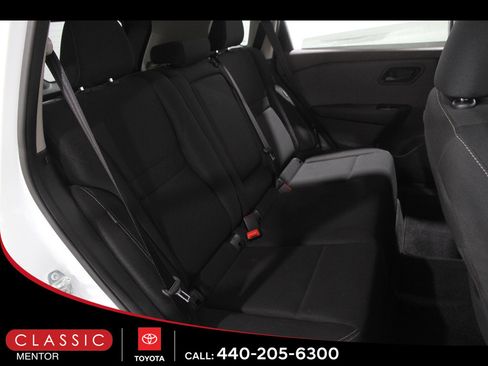Used 2023 Nissan Rogue S AWD/4WD image 16