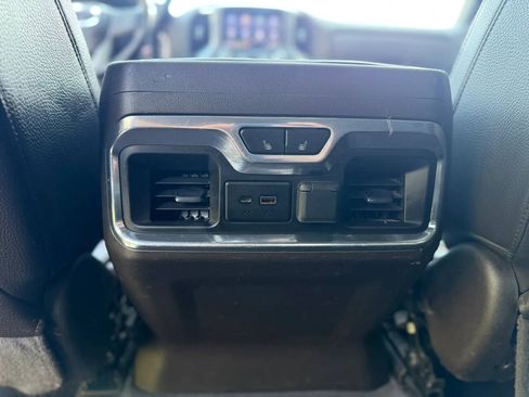 Used 2019 GMC Sierra 1500 Denali w/ Denali Ultimate Package AWD/4WD image 32