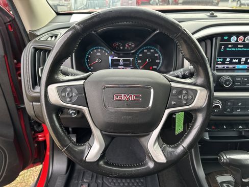 Used 2018 GMC Canyon SLE w/ SLE Convenience Package image 3