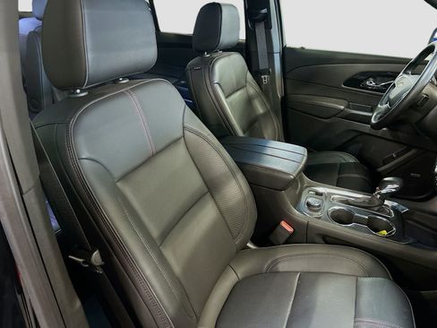 Used 2023 Chevrolet Traverse RS AWD/4WD image 31