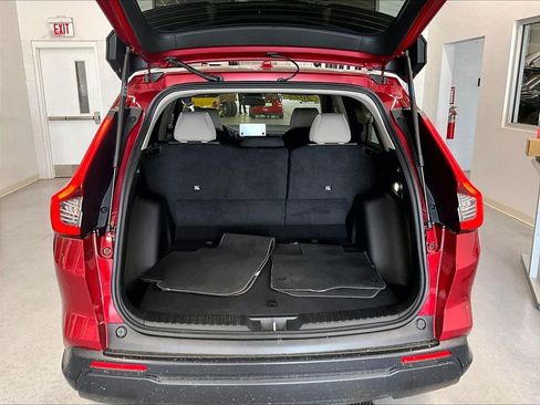 Used 2025 Honda CR-V EX image 34