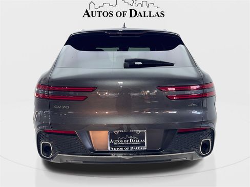 Used 2024 Genesis GV70 2.5T w/ Advanced Package image 7