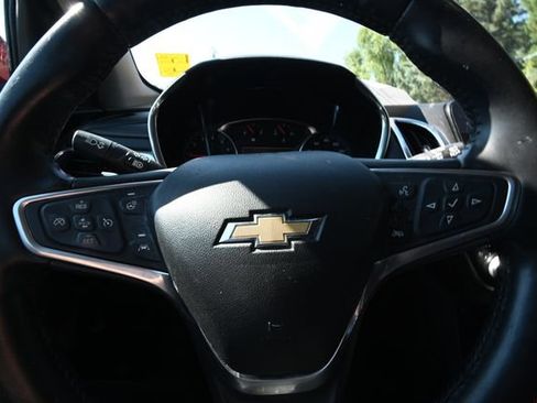 Used 2022 Chevrolet Equinox Premier AWD/4WD image 9