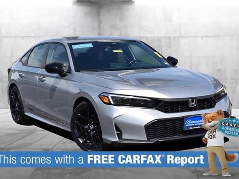 Used 2025 Honda Civic Sport image 2