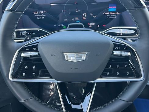 Used 2024 Cadillac Lyriq Sport AWD/4WD image 12