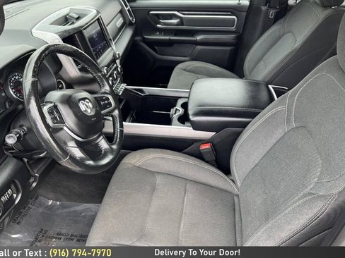 Used 2019 RAM 1500 Big Horn AWD/4WD image 13