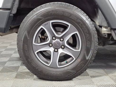 Used 2011 Jeep Wrangler Sport image 19