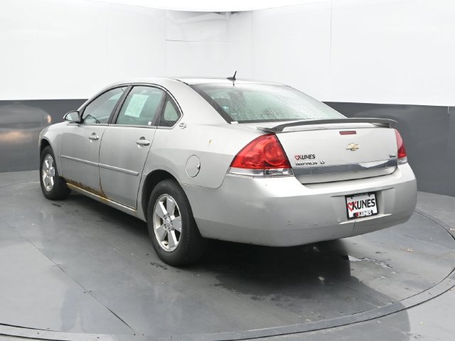 Used 2008 Chevrolet Impala LT w/ Luxury Edition Package FWD image 10