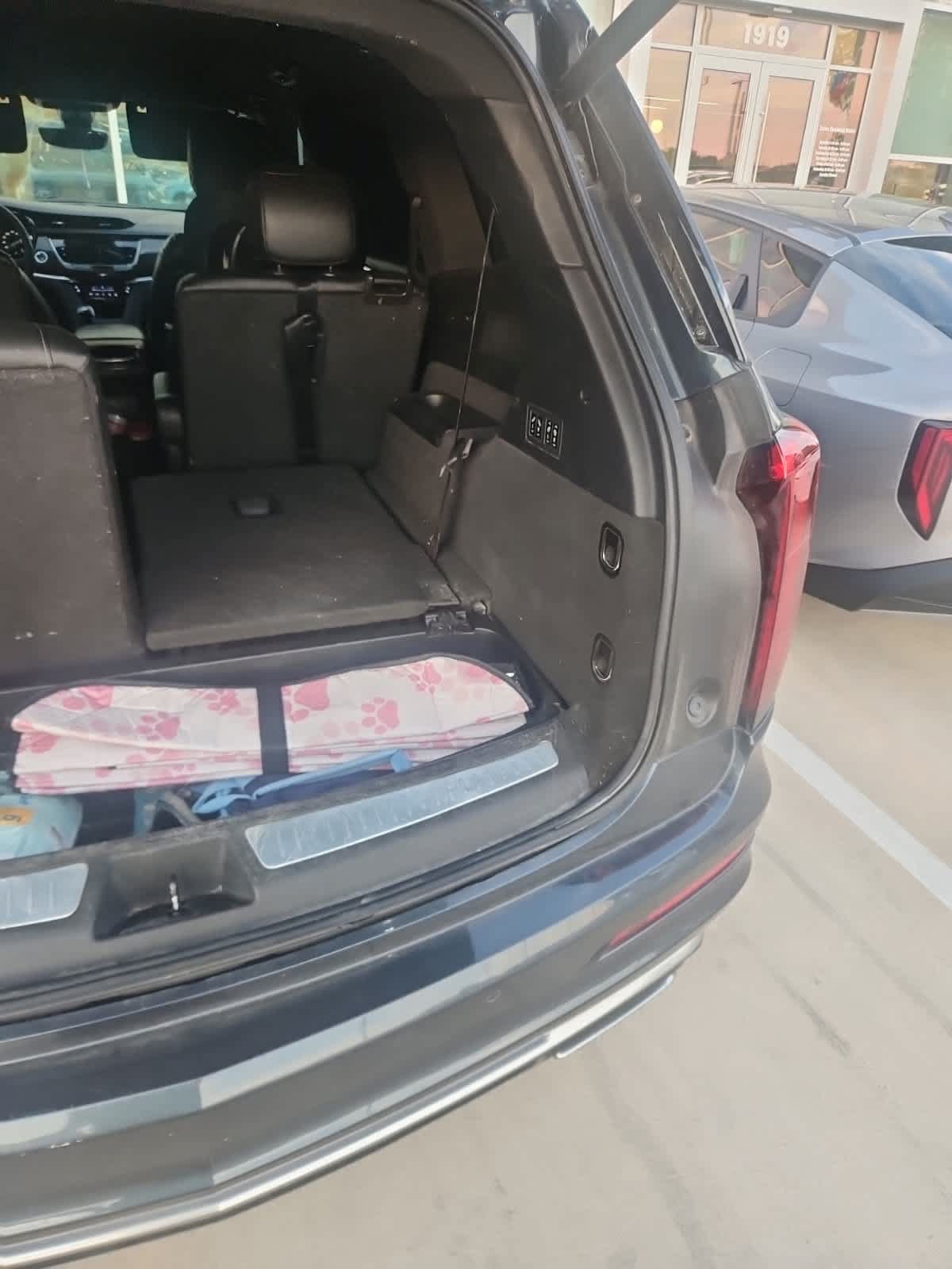 Used 2021 Cadillac XT6 Premium Luxury FWD image 20