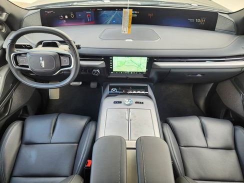 New 2026 Lincoln Navigator Reserve w/ Jet Appearance Package AWD/4WD image 11
