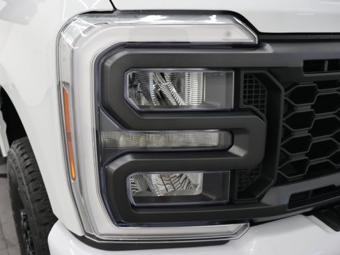 Used 2025 Ford F250 XL w/ STX Appearance Package AWD/4WD image 25