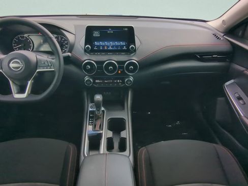 Certified 2024 Nissan Sentra SR w/ Trunk Package image 18