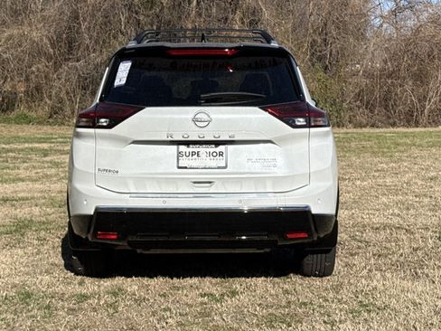 New 2026 Nissan Rogue Platinum w/ Platinum Premium Package AWD/4WD image 4