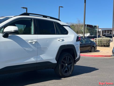 Used 2024 Toyota RAV4 Adventure AWD/4WD image 10