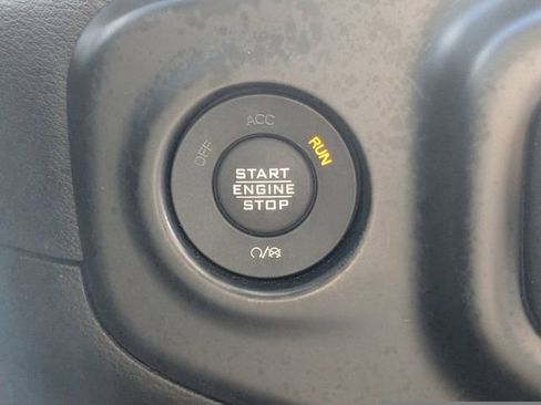 Used 2021 Jeep Wrangler Unlimited Sahara w/ Cold Weather Group image 35