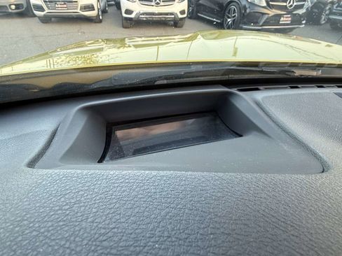 Used 2015 BMW M4 Coupe image 25