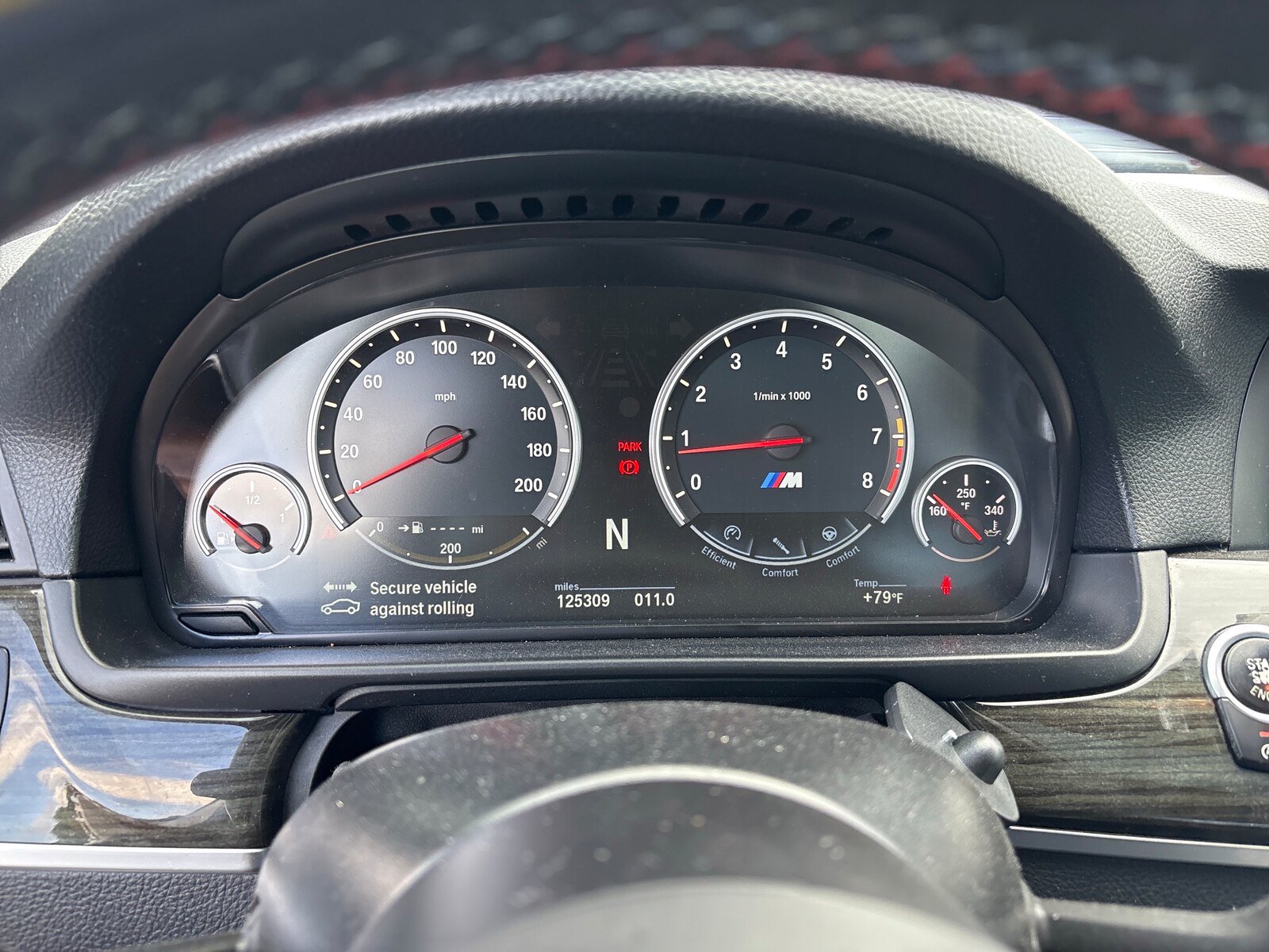 Used 2016 BMW M5 RWD image 13