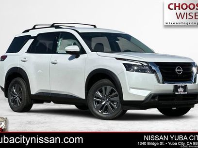 New 2025 Nissan Pathfinder SV