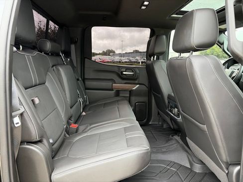 Used 2021 Chevrolet Silverado 1500 High Country w/ Technology Package AWD/4WD image 40