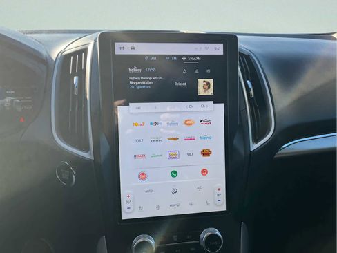 Used 2022 Ford Edge SEL w/ Convenience Package image 35