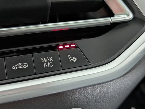 Certified 2023 BMW X6 xDrive40i w/ M Sport Package image 24