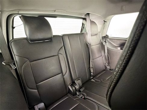 Used 2019 GMC Yukon Denali image 25