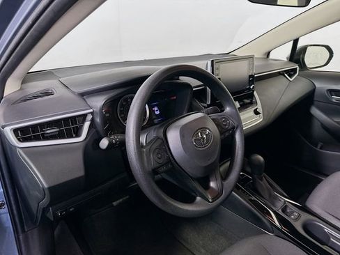 Used 2021 Toyota Corolla LE w/ Carpet Mat Package (TMS) image 10