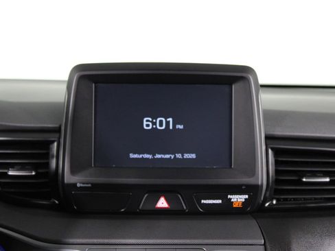 Used 2019 Hyundai Veloster 2.0 image 6