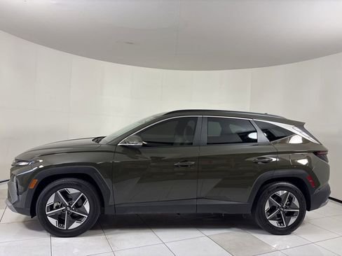 Certified 2025 Hyundai Tucson SEL image 2