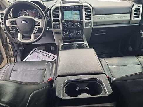 Used 2017 Ford F350 Lariat w/ Lariat Ultimate Package AWD/4WD image 25