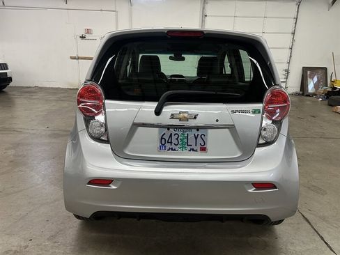 Used 2016 Chevrolet Spark LT image 4