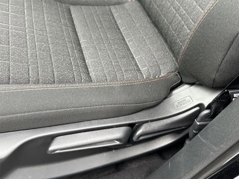 Used 2026 Honda HR-V Sport image 13