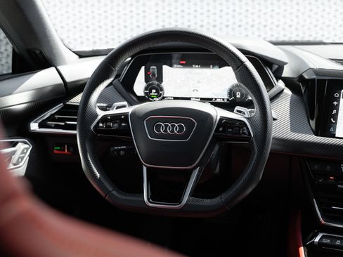 Certified 2022 Audi e-tron GT Premium Plus w/ Performance Package AWD/4WD image 10