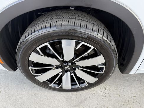 Used 2025 Mitsubishi Outlander SEL AWD/4WD image 59