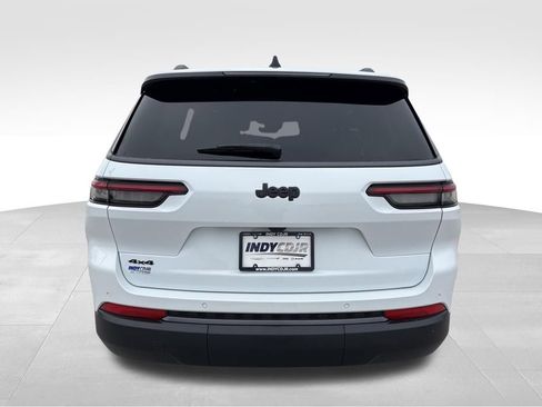 New 2026 Jeep Grand Cherokee L 4WD image 5