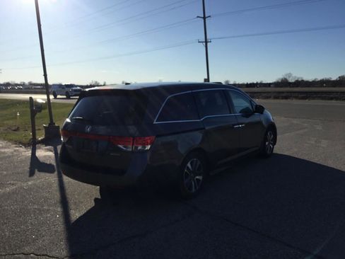 Used 2016 Honda Odyssey Touring image 6