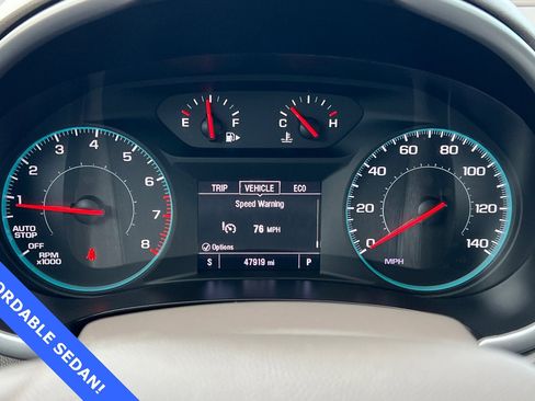 Used 2022 Chevrolet Malibu LT image 24