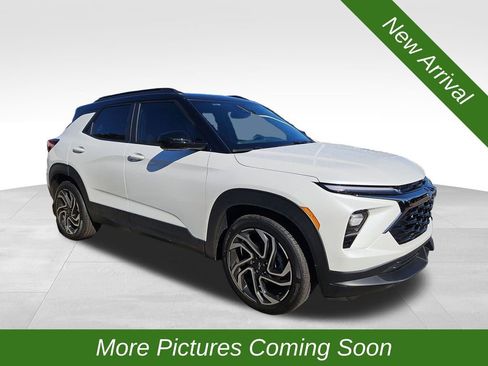 Used 2026 Chevrolet TrailBlazer RS w/ Convenience Package image 1